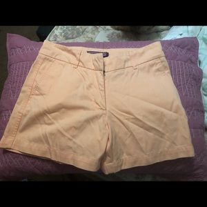 Vineyard Vines shorts